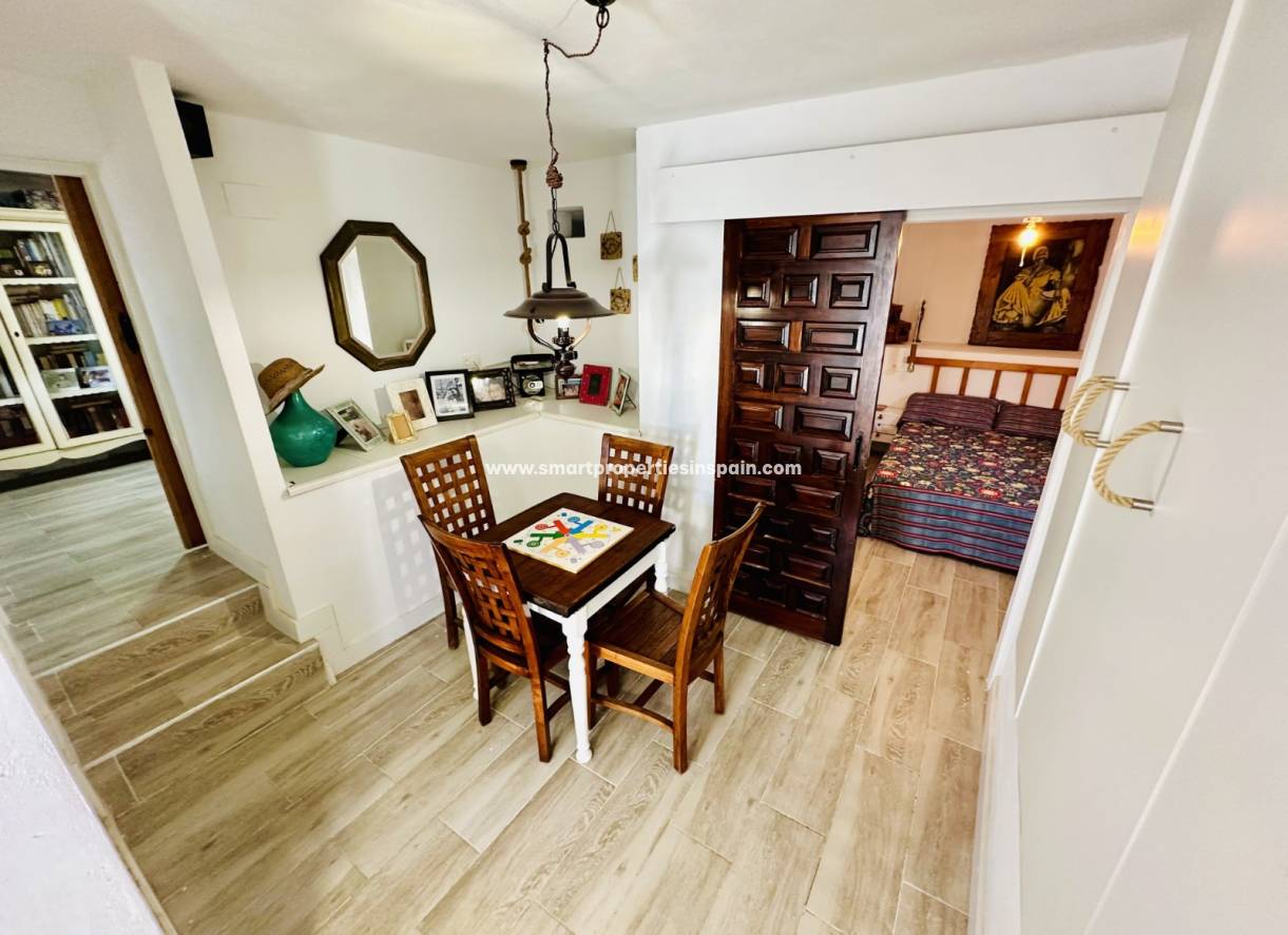 Wederverkoop - Detached Villa - La Marina - Urbanización La Marina