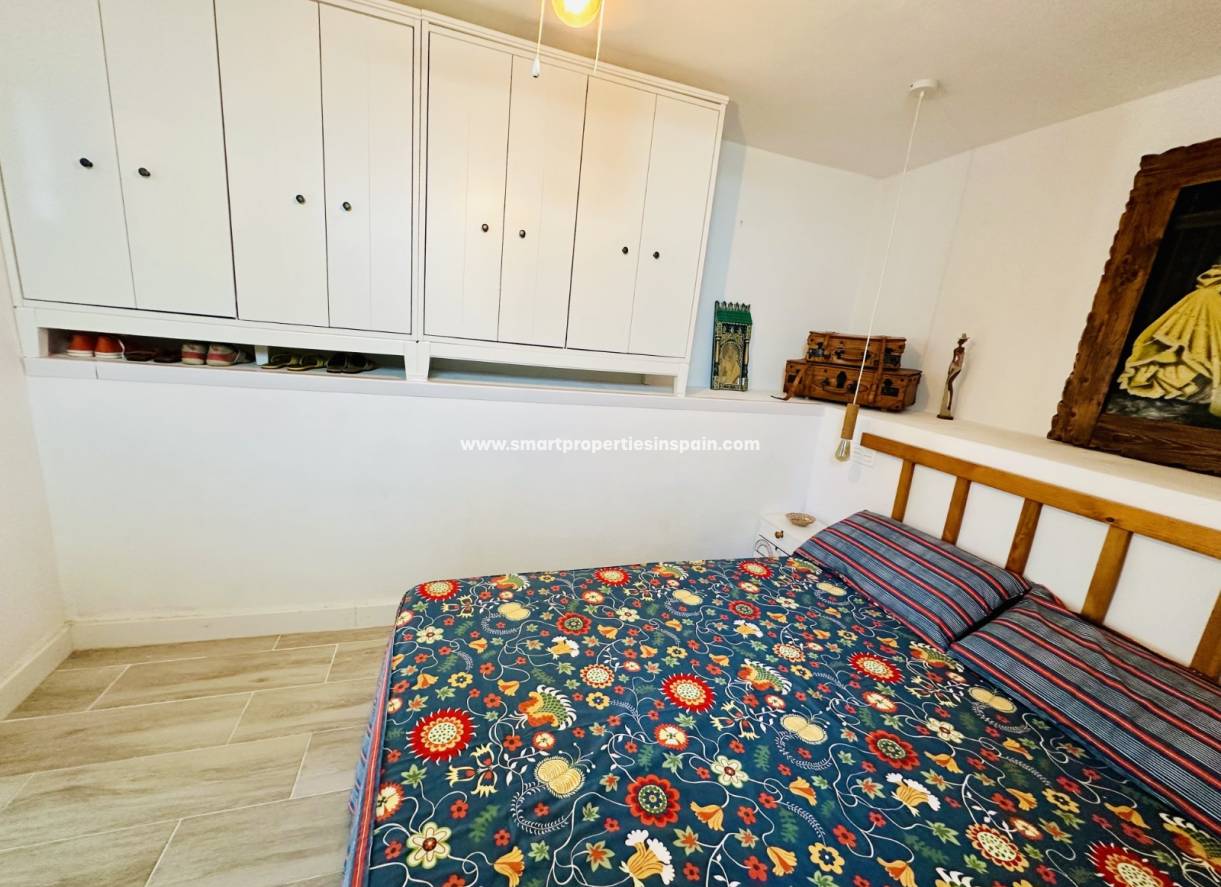 Wederverkoop - Detached Villa - La Marina - Urbanización La Marina