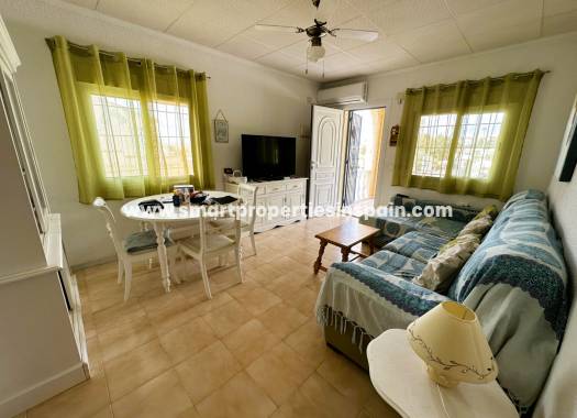 Wederverkoop - Detached Villa - La Marina - Urbanización La Marina
