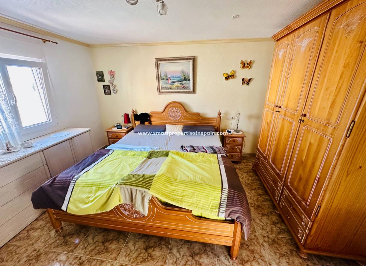 Wederverkoop - Detached Villa - La Marina - Urbanización La Marina