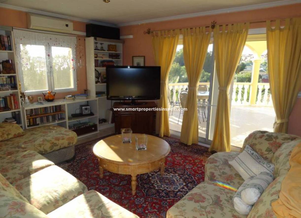 Wederverkoop - Detached Villa - La Marina - Urbanización La Marina