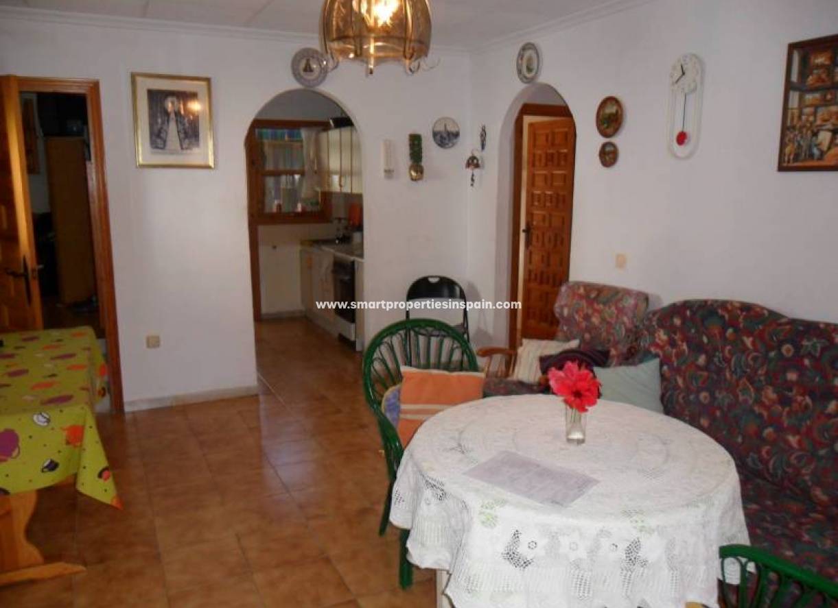 Wederverkoop - Detached Villa - La Marina - Urbanización La Marina