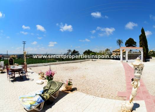 Wederverkoop - Detached Villa - La Marina - Urbanización La Marina