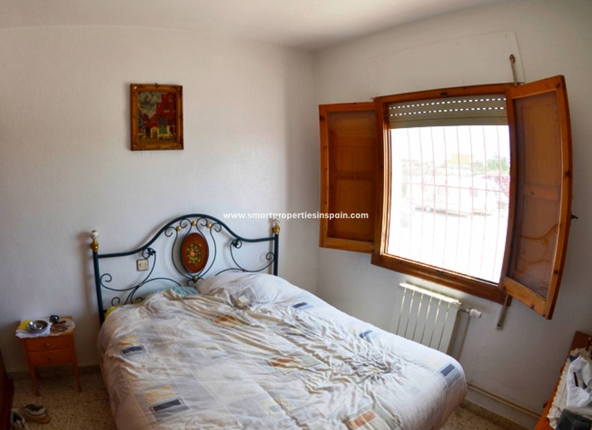 Wederverkoop - Detached Villa - La Marina - Urbanización La Marina