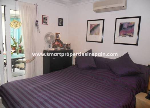 Wederverkoop - Detached Villa - La Marina - Urbanización La Marina