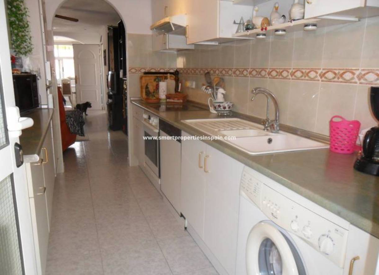 Wederverkoop - Detached Villa - La Marina - Urbanización La Marina