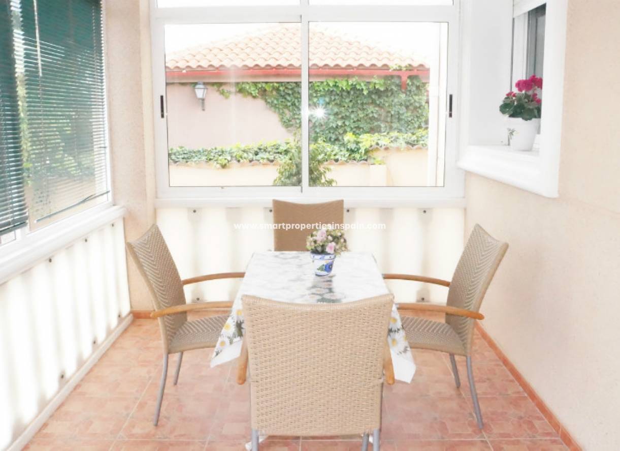 Wederverkoop - Detached Villa - La Marina - Urbanización La Marina
