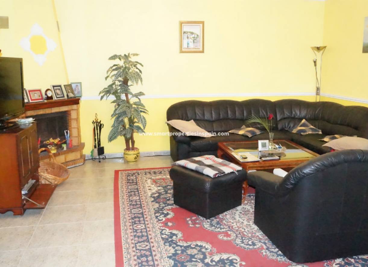Wederverkoop - Detached Villa - La Marina - Urbanización La Marina