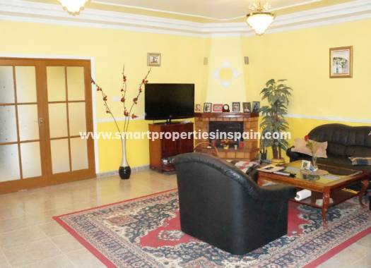 Wederverkoop - Detached Villa - La Marina - Urbanización La Marina