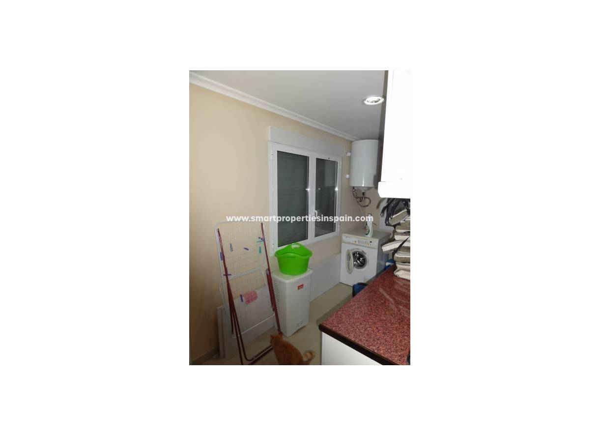 Wederverkoop - Detached Villa - La Marina - Urbanización La Marina