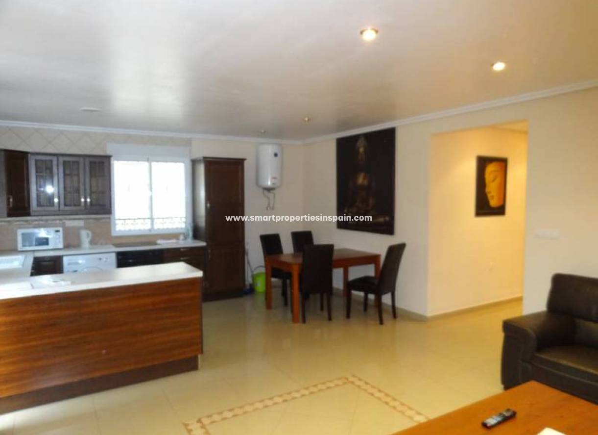 Wederverkoop - Detached Villa - La Marina - Urbanización La Marina