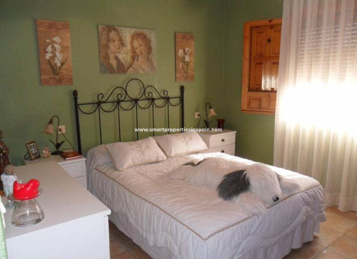 Wederverkoop - Detached Villa - La Marina - Urbanización La Marina