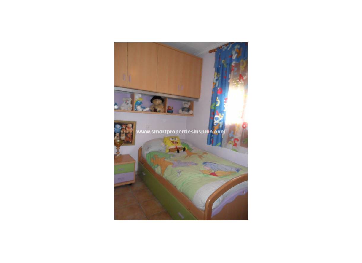 Wederverkoop - Detached Villa - La Marina - Urbanización La Marina