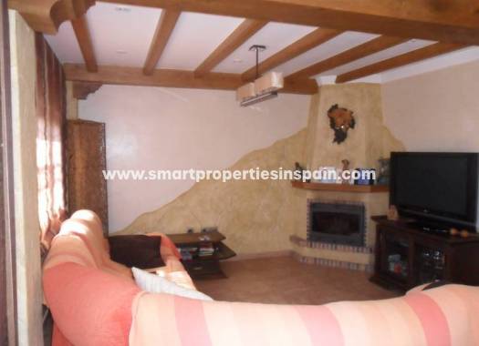 Wederverkoop - Detached Villa - La Marina - Urbanización La Marina
