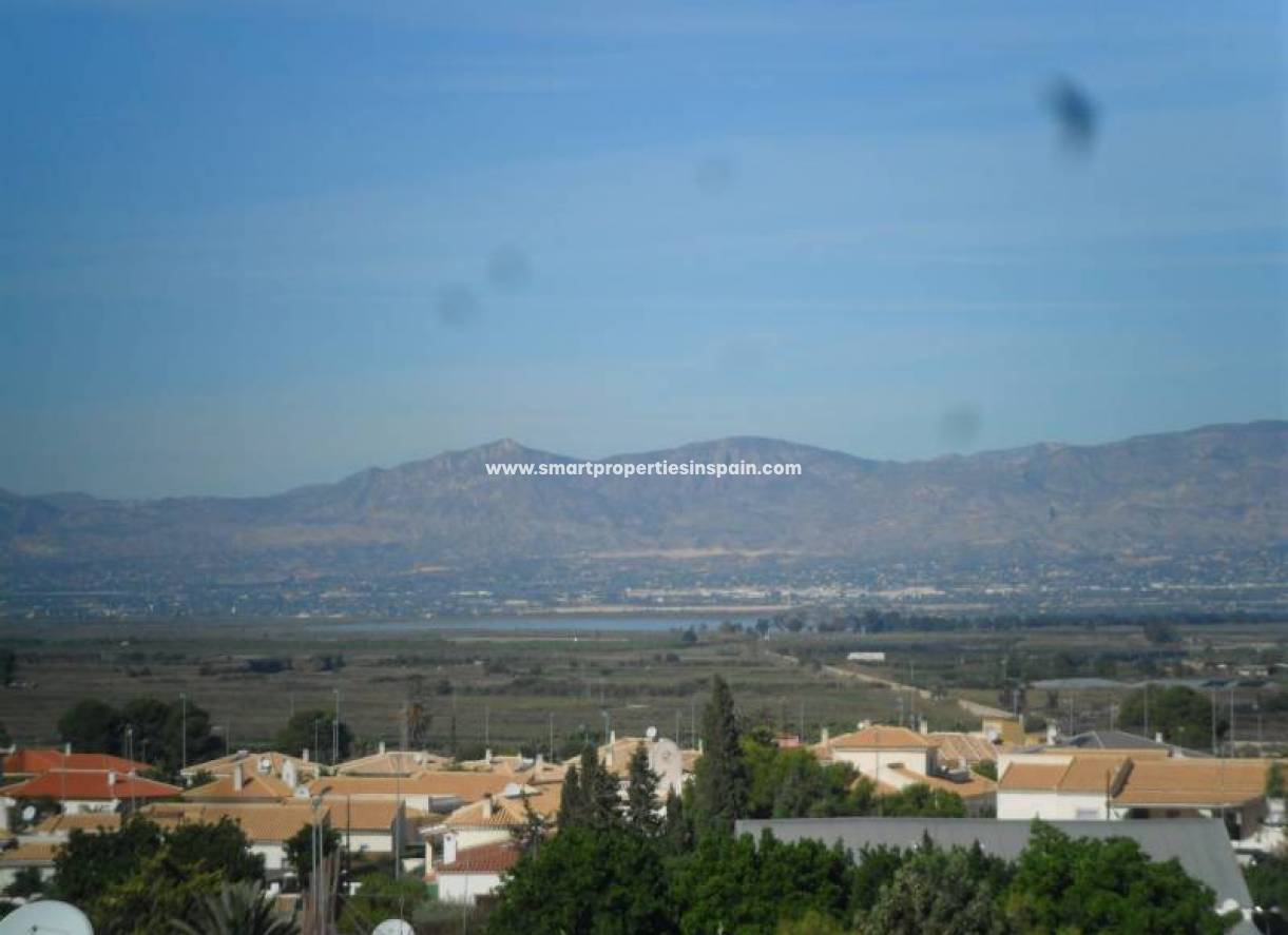 Wederverkoop - Detached Villa - La Marina - Urbanización La Marina