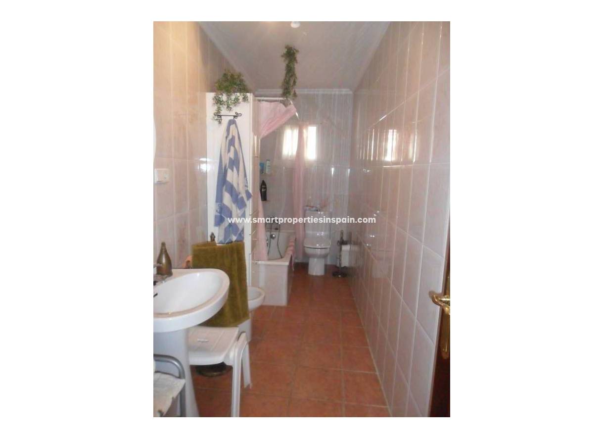 Wederverkoop - Detached Villa - La Marina - Urbanización La Marina