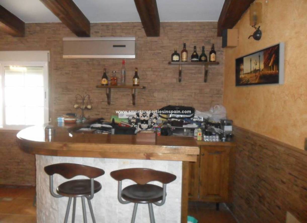 Wederverkoop - Detached Villa - La Marina - Urbanización La Marina