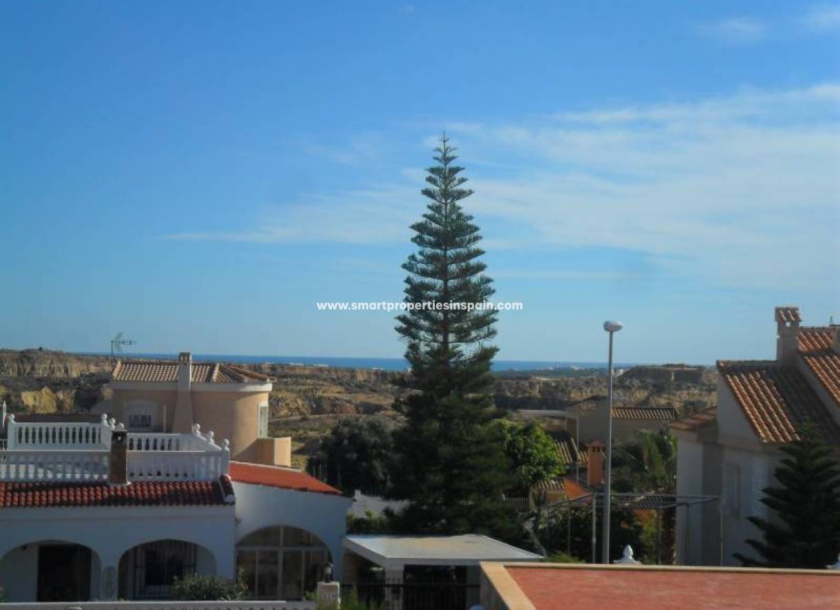 Wederverkoop - Detached Villa - La Marina - Urbanización La Marina