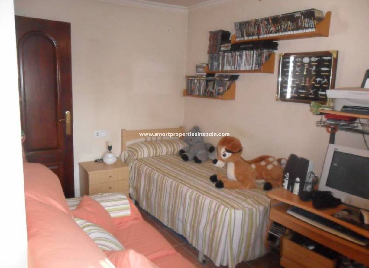 Wederverkoop - Detached Villa - La Marina - Urbanización La Marina