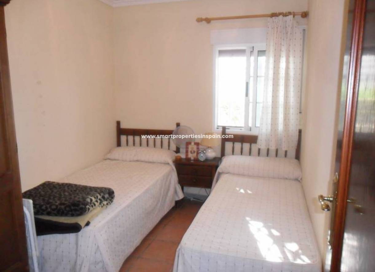 Wederverkoop - Detached Villa - La Marina - Urbanización La Marina