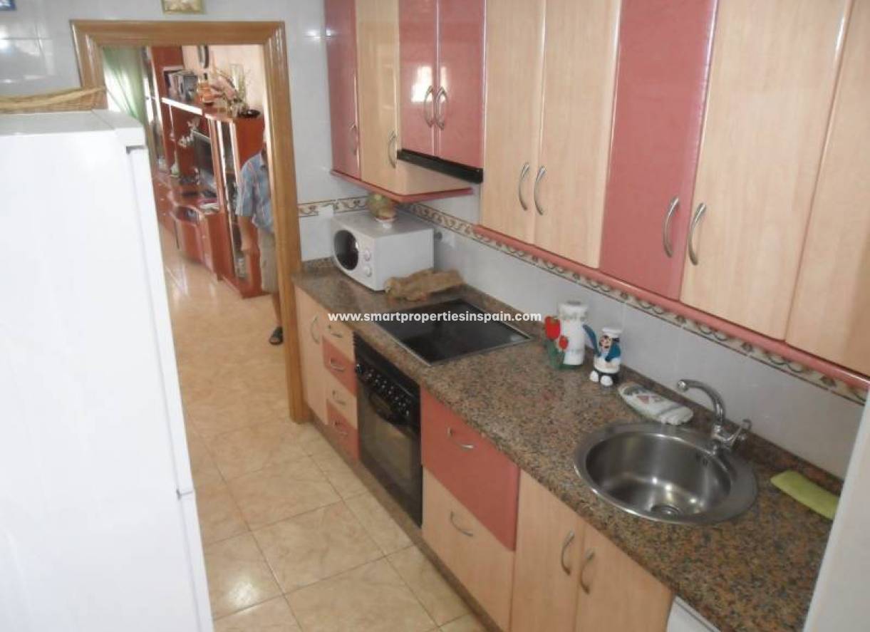 Wederverkoop - Detached Villa - La Marina - Urbanización La Marina