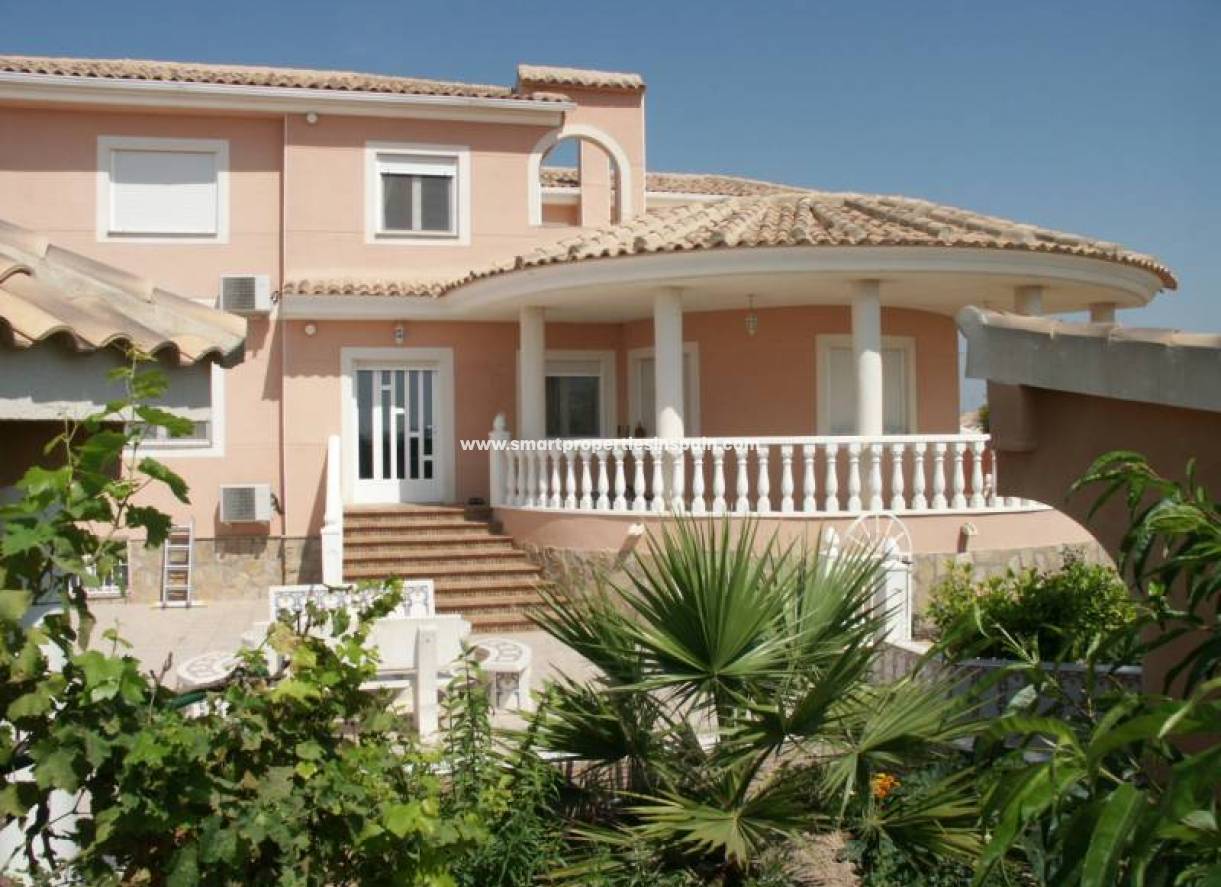 Wederverkoop - Detached Villa - La Marina - Urbanización La Marina
