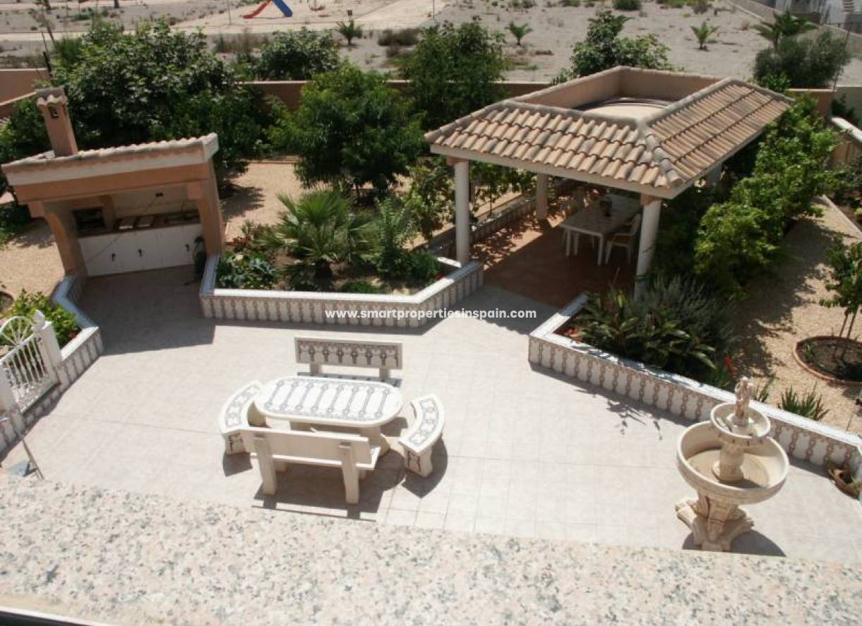 Wederverkoop - Detached Villa - La Marina - Urbanización La Marina