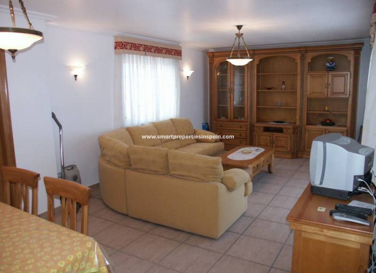 Wederverkoop - Detached Villa - La Marina - Urbanización La Marina
