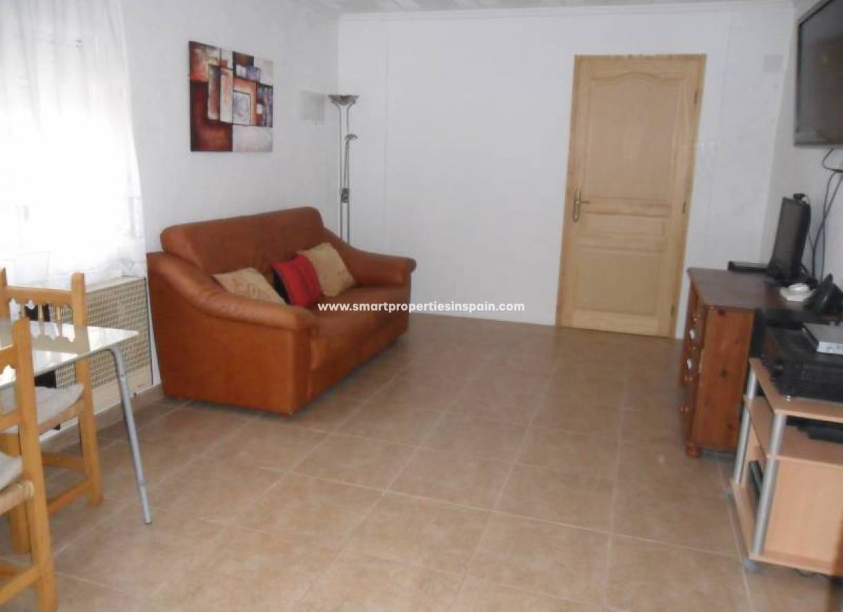 Wederverkoop - Detached Villa - La Marina - Urbanización La Marina