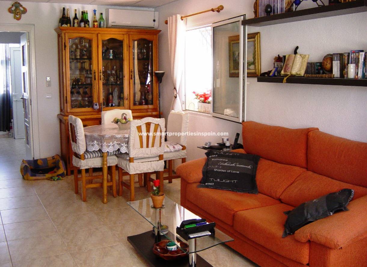 Wederverkoop - Detached Villa - La Marina - Urbanización La Marina
