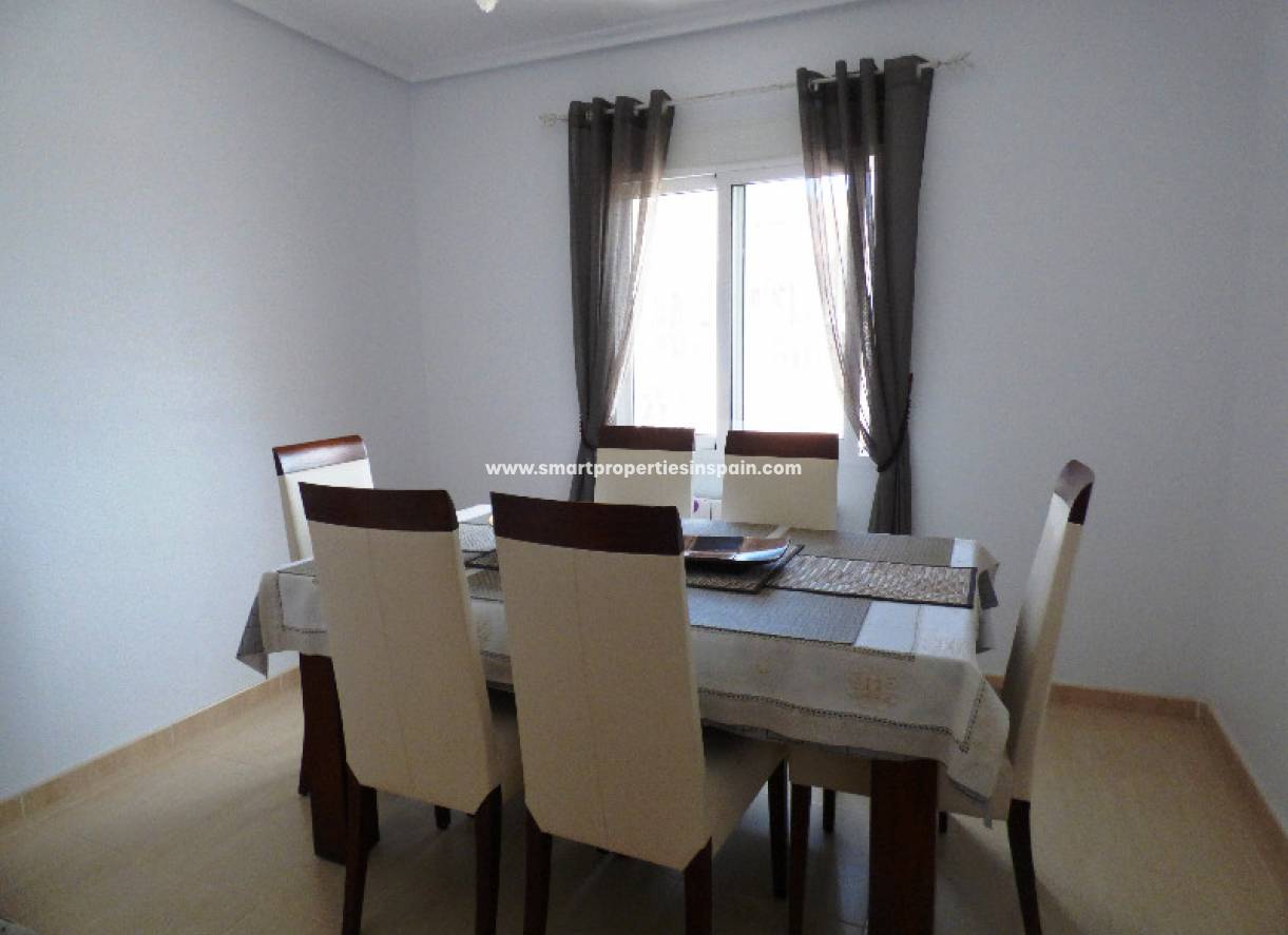 Wederverkoop - Detached Villa - La Marina - Urbanización La Marina