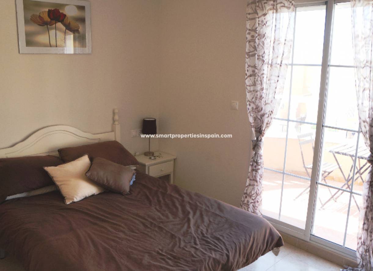 Wederverkoop - Detached Villa - La Marina - Urbanización La Marina