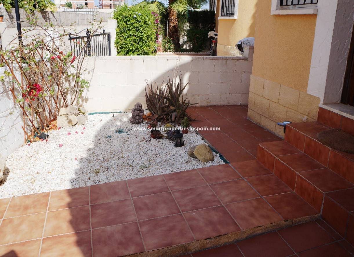 Wederverkoop - Detached Villa - La Marina - Urbanización La Marina