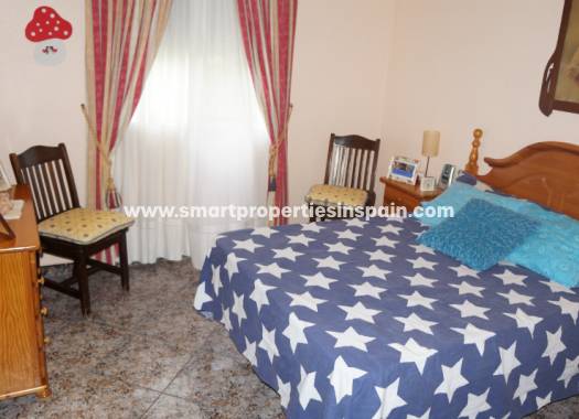 Wederverkoop - Detached Villa - La Marina - Urbanización La Marina