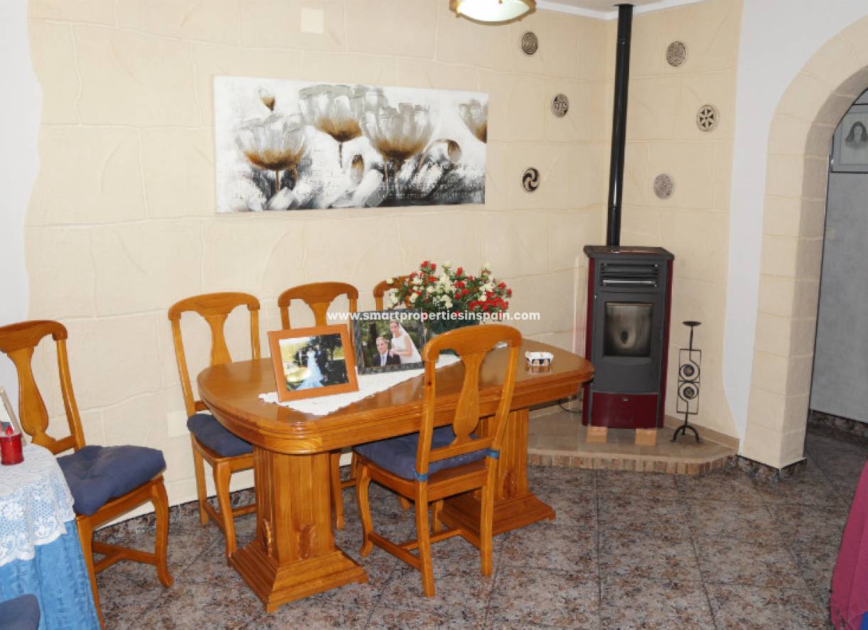 Wederverkoop - Detached Villa - La Marina - Urbanización La Marina
