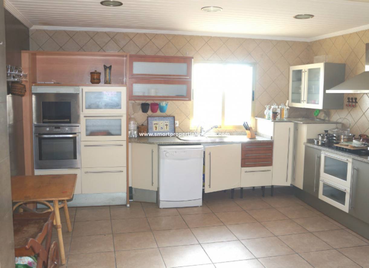 Wederverkoop - Detached Villa - La Marina - Urbanización La Marina