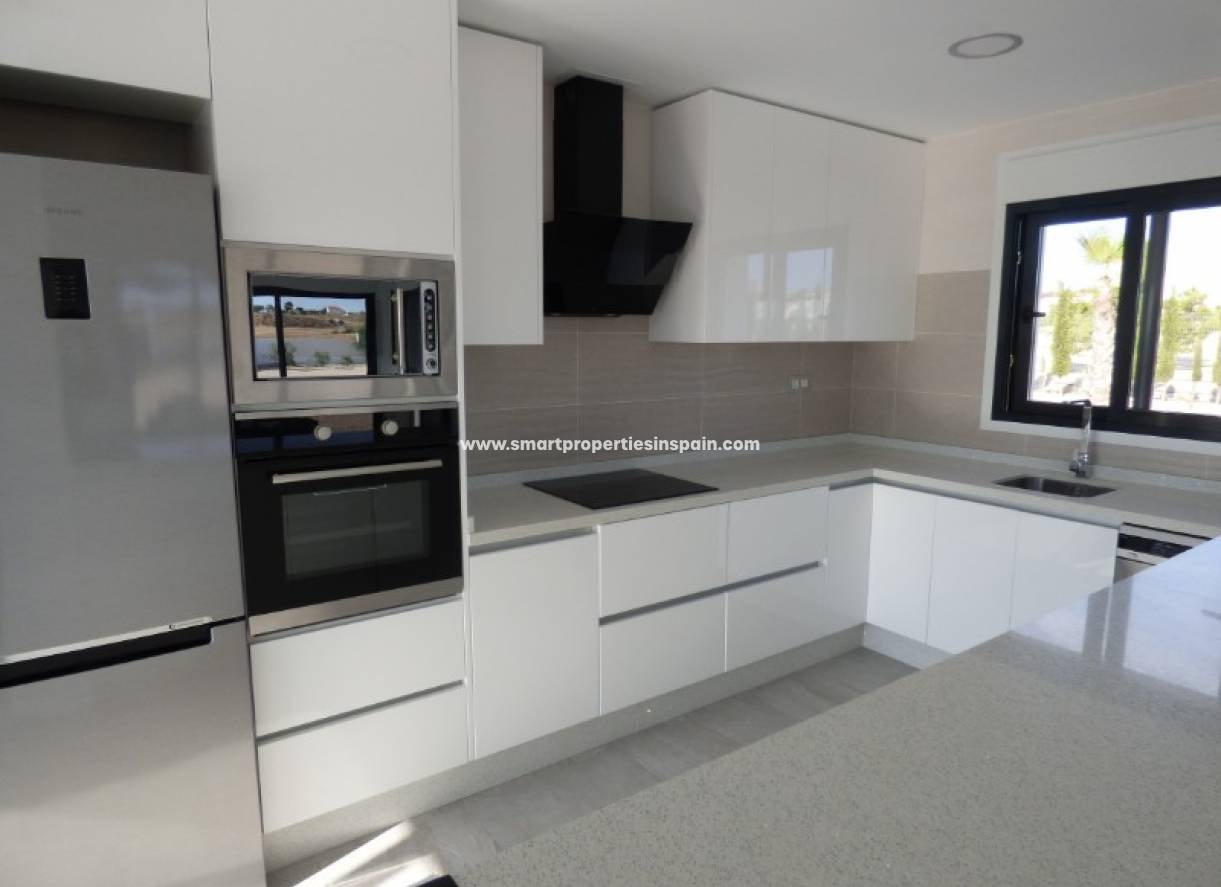 Wederverkoop - Detached Villa - La Marina