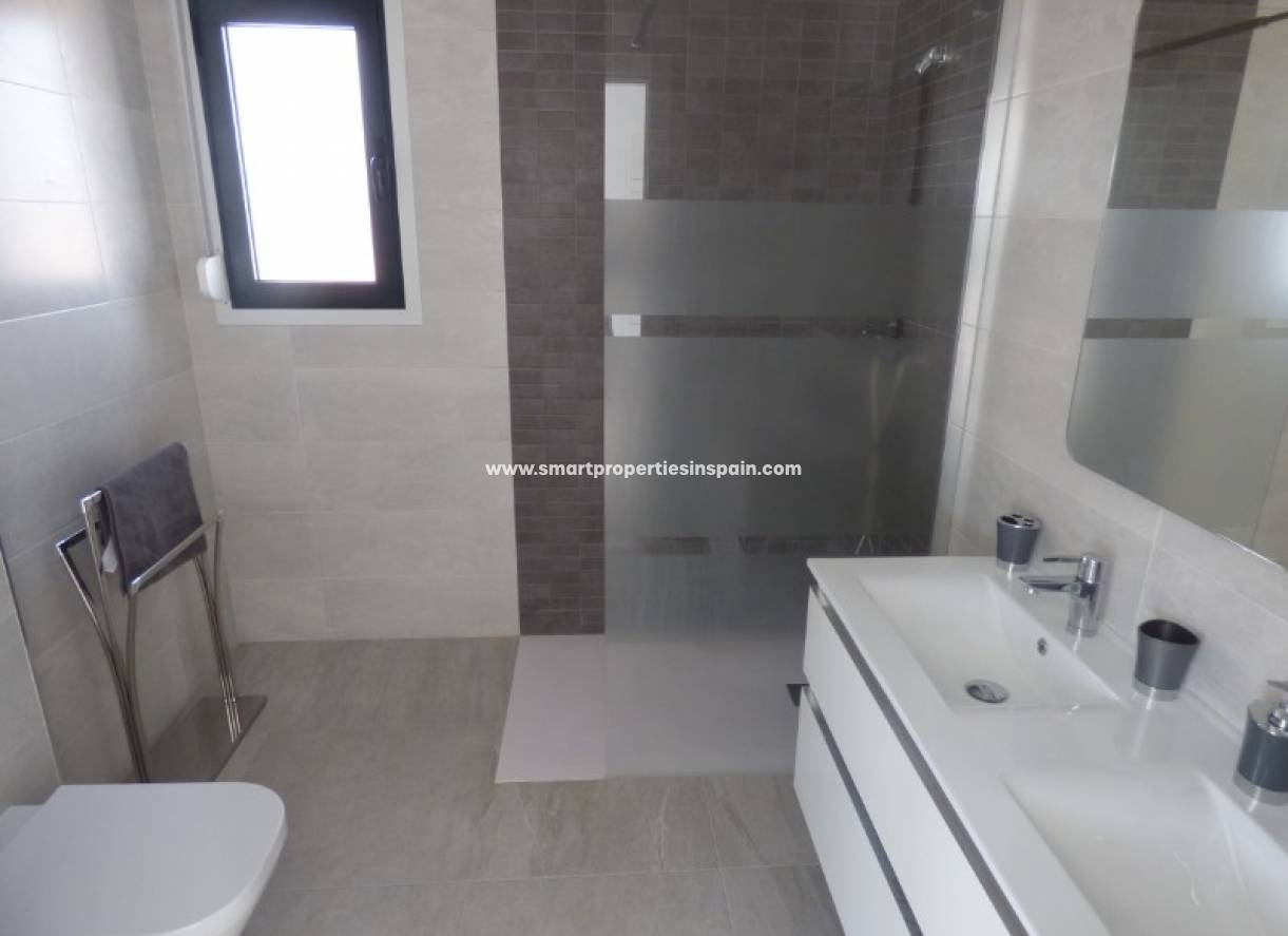 Wederverkoop - Detached Villa - La Marina