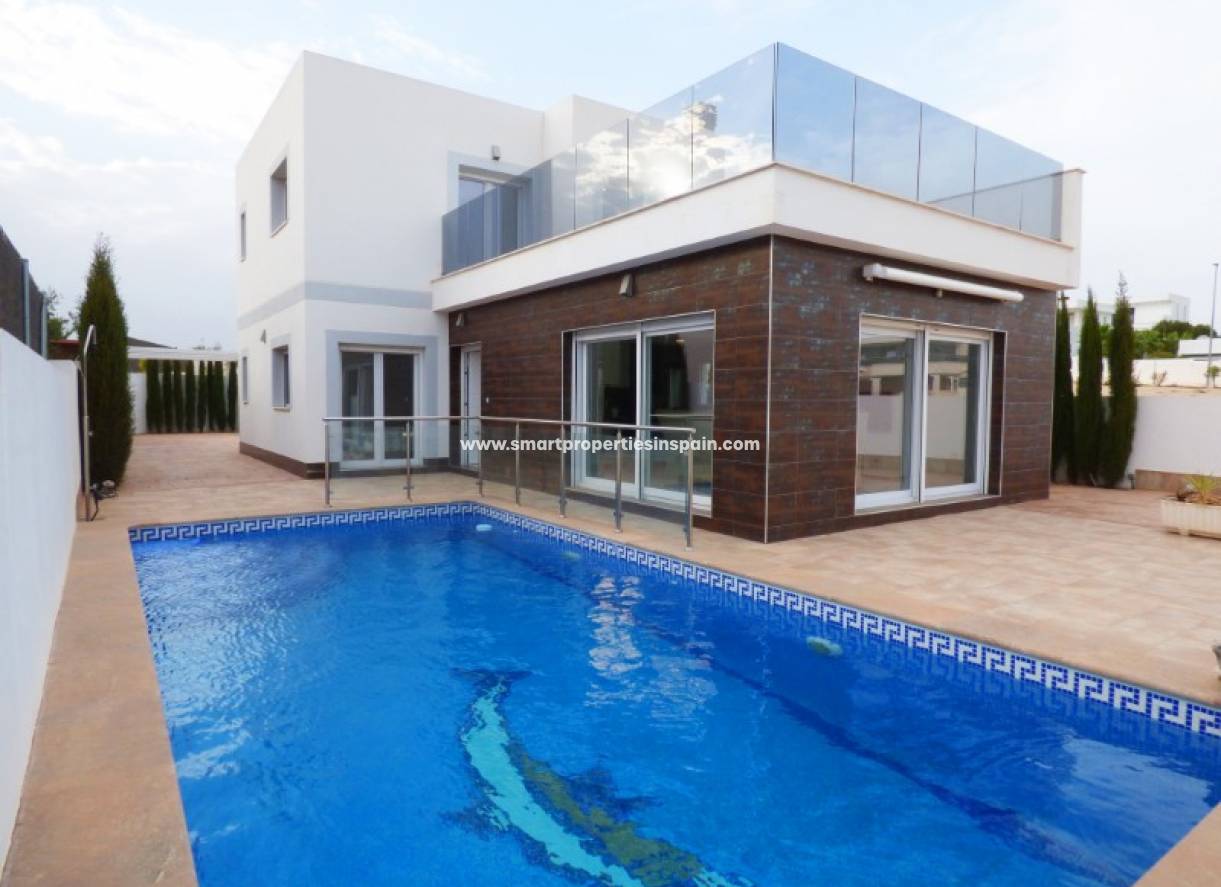 Wederverkoop - Detached Villa - La Marina