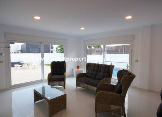 Wederverkoop - Detached Villa - La Marina