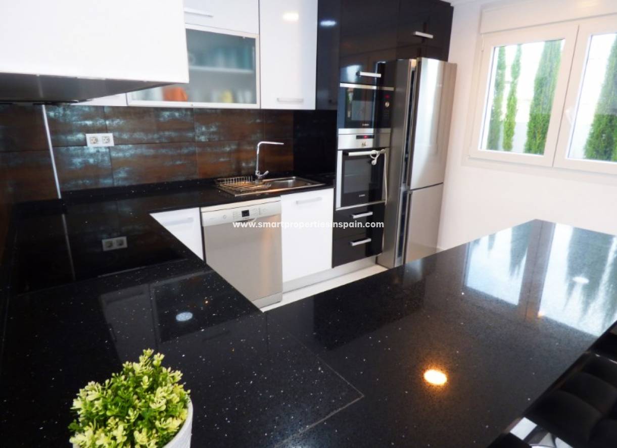Wederverkoop - Detached Villa - La Marina