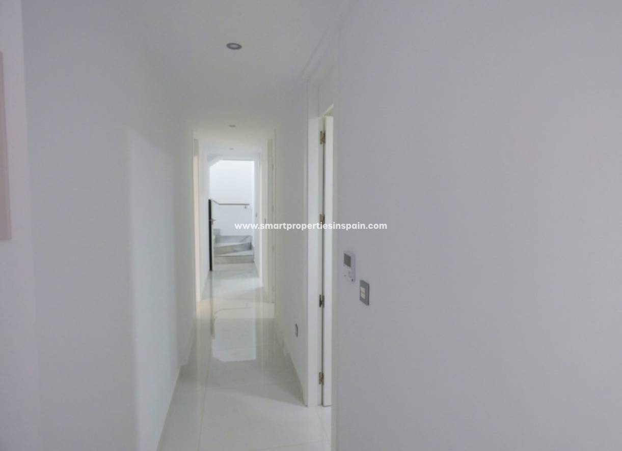 Wederverkoop - Detached Villa - La Marina