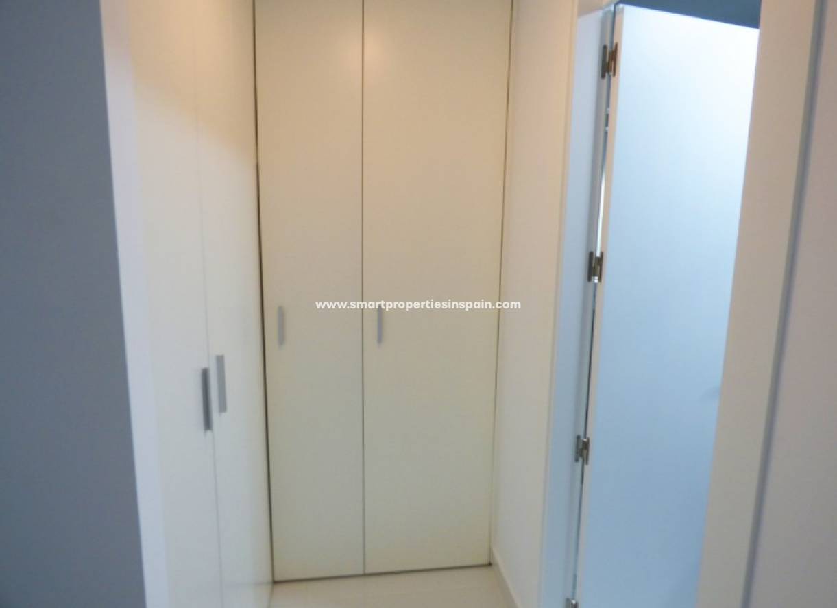 Wederverkoop - Detached Villa - La Marina