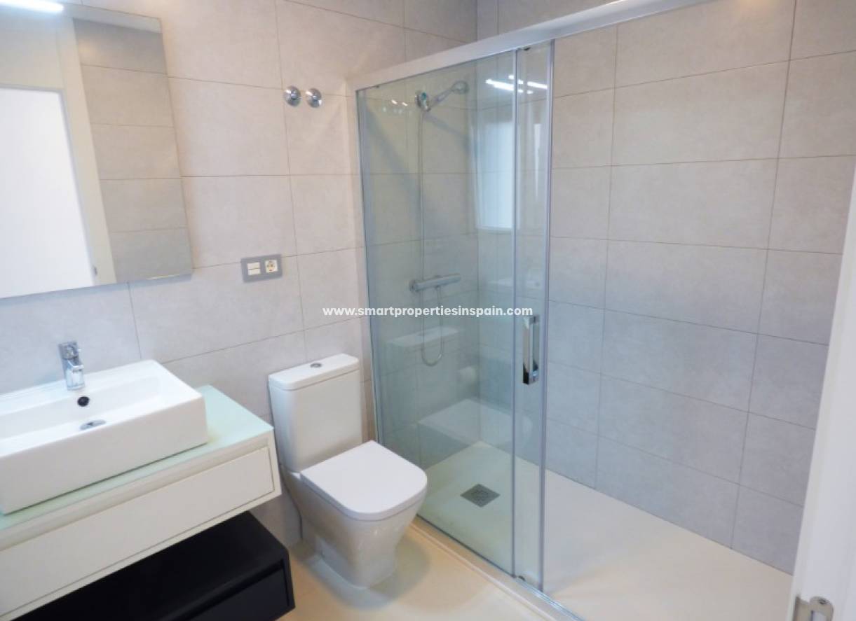 Wederverkoop - Detached Villa - La Marina