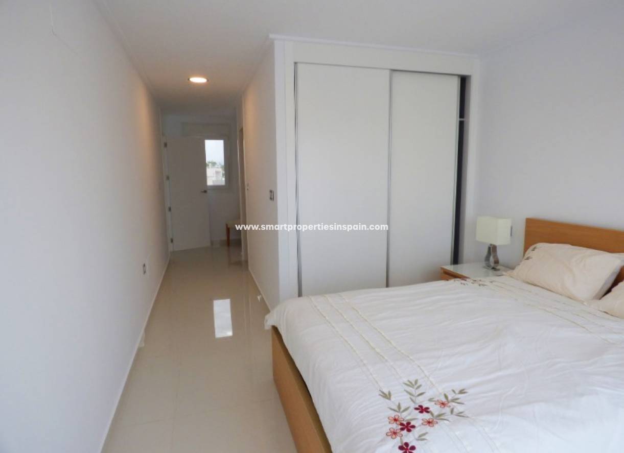 Wederverkoop - Detached Villa - La Marina
