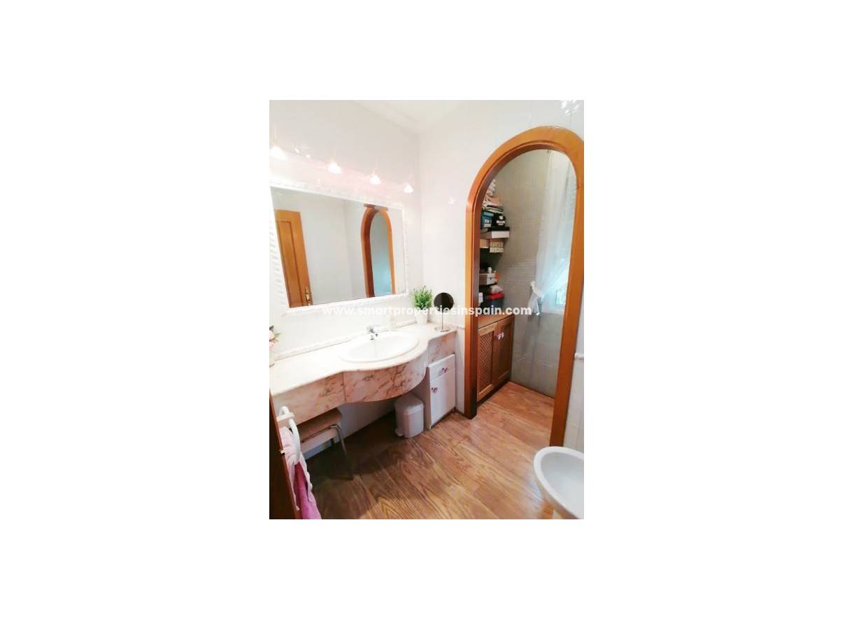 Wederverkoop - Detached Villa - La Marina