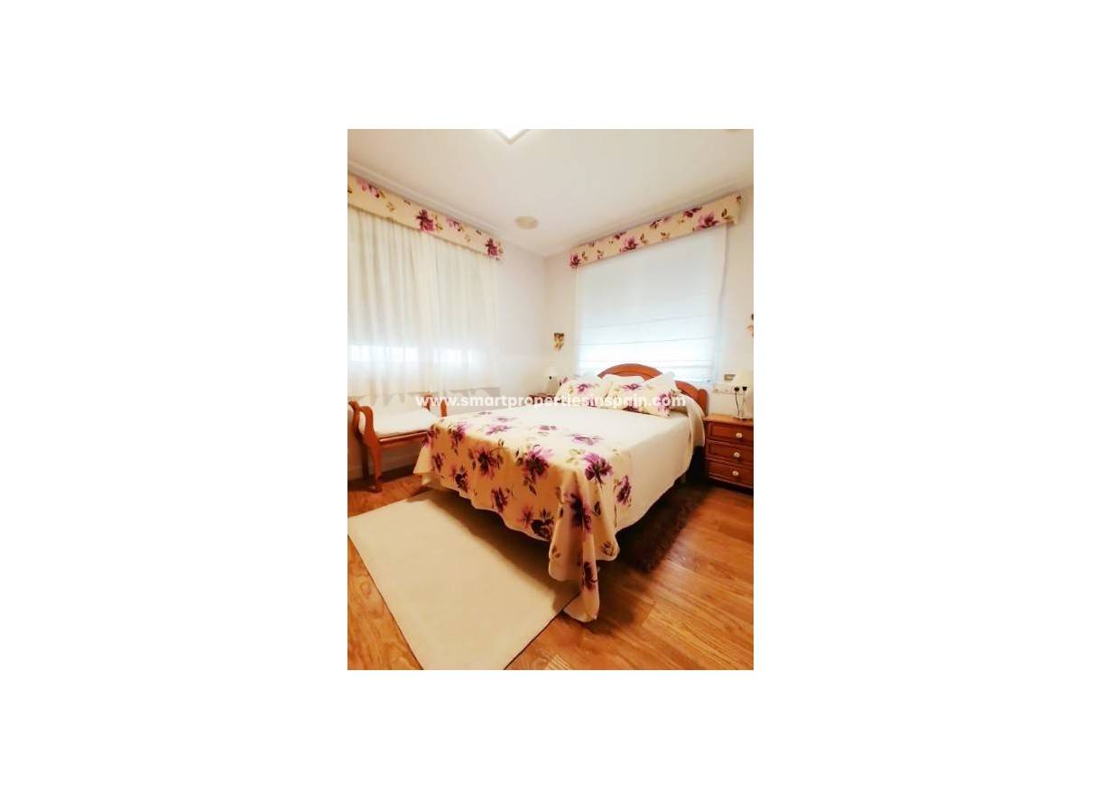 Wederverkoop - Detached Villa - La Marina