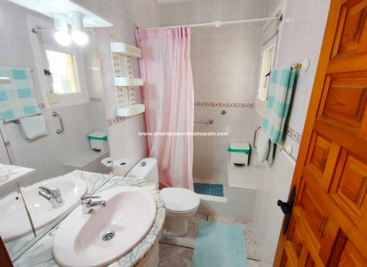 Wederverkoop - Detached Villa - La Marina