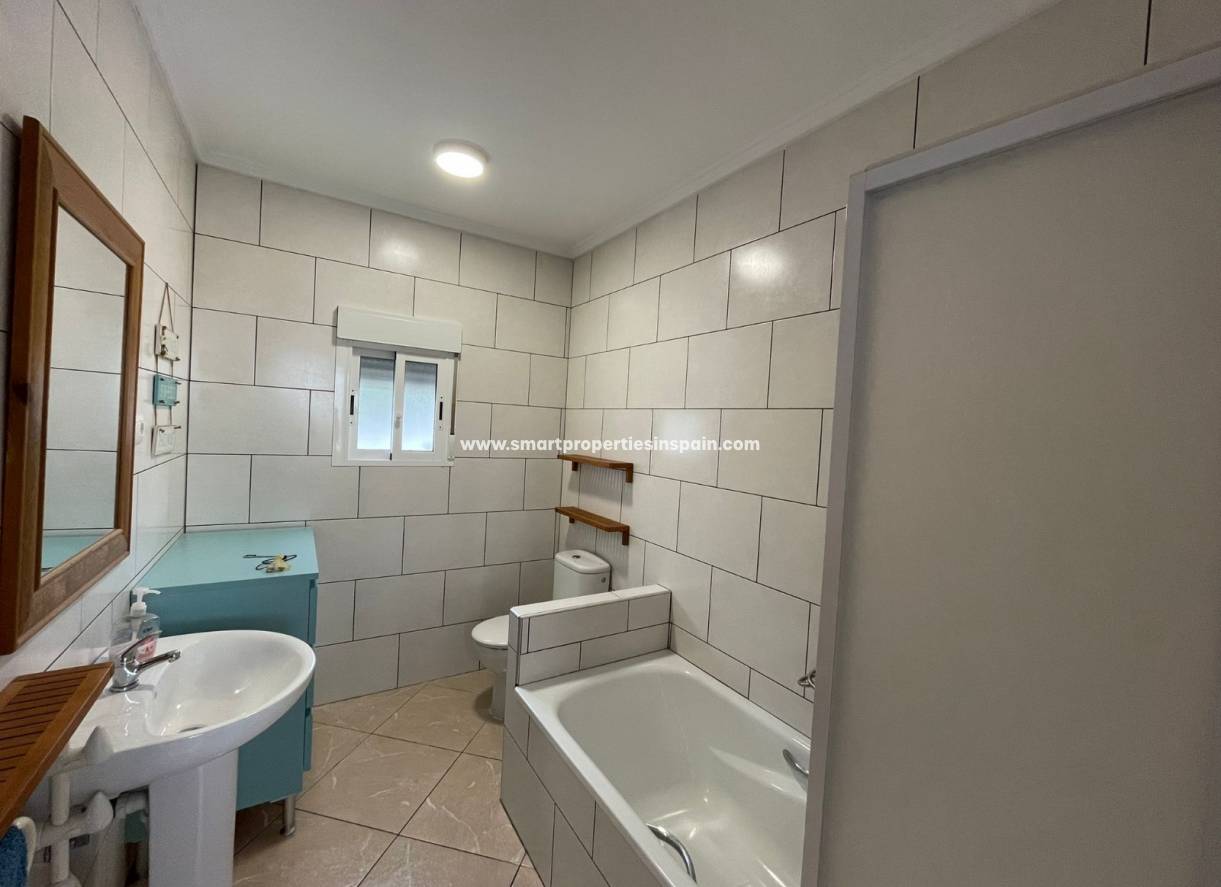 Wederverkoop - Detached Villa - La Marina