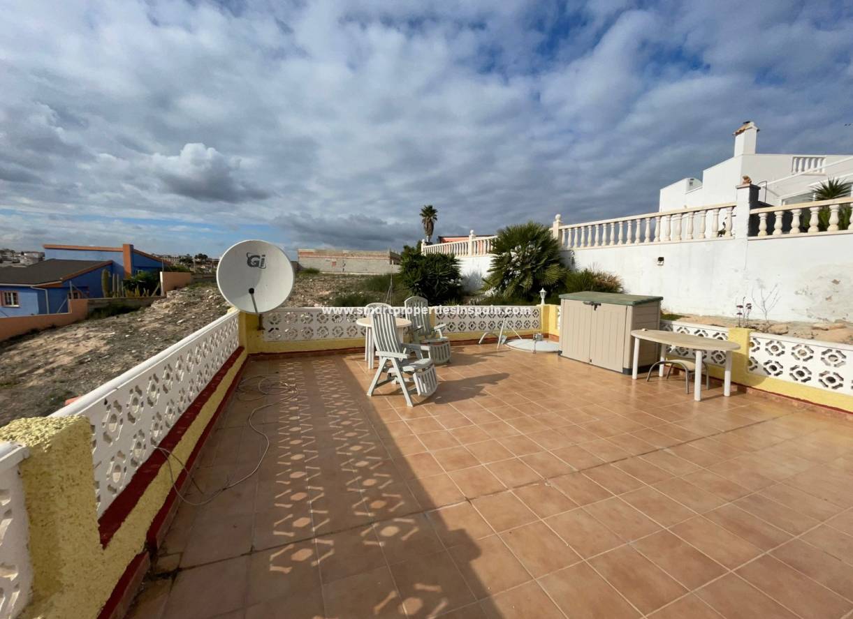 Wederverkoop - Detached Villa - La Marina